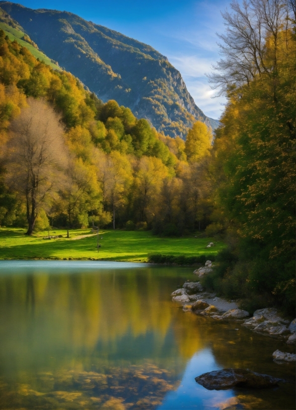 Lesbian Clip, Water, Sky, Mountain, Water Resources, Cloud