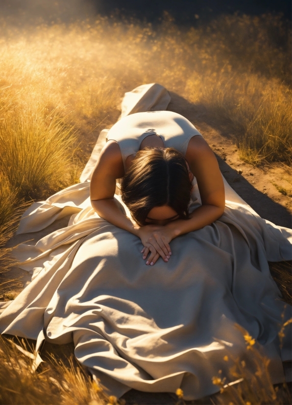 Plant, Dress, People In Nature, Flash Photography, Happy, Sunlight