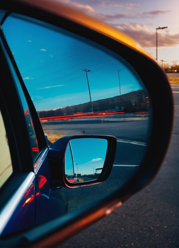 Small House Design, Mirror, Automotive Sideview Mirror, Sky, Automotive Lighting, Cloud