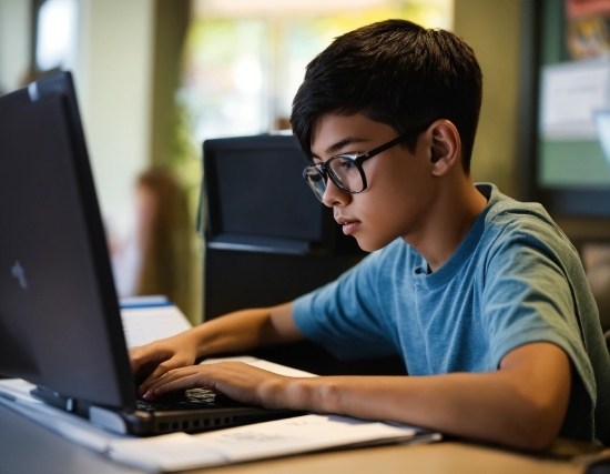 Ukkil, Computer, Glasses, Personal Computer, Laptop, Table