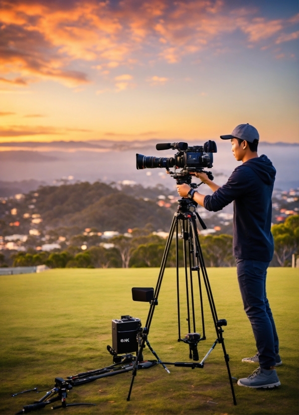 Likee Logo, Cloud, Sky, Videographer, Tripod, Flash Photography