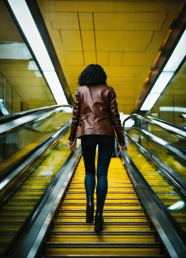 Yellow, Standing, Line, Symmetry, Metropolitan Area, Escalator