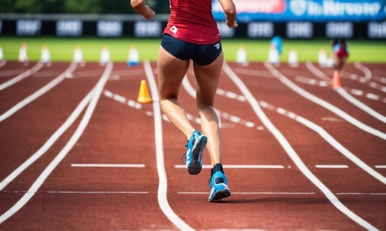 Hot Sex Pic, Sports Uniform, Active Shorts, Track And Field Athletics, Shorts, Hurdle