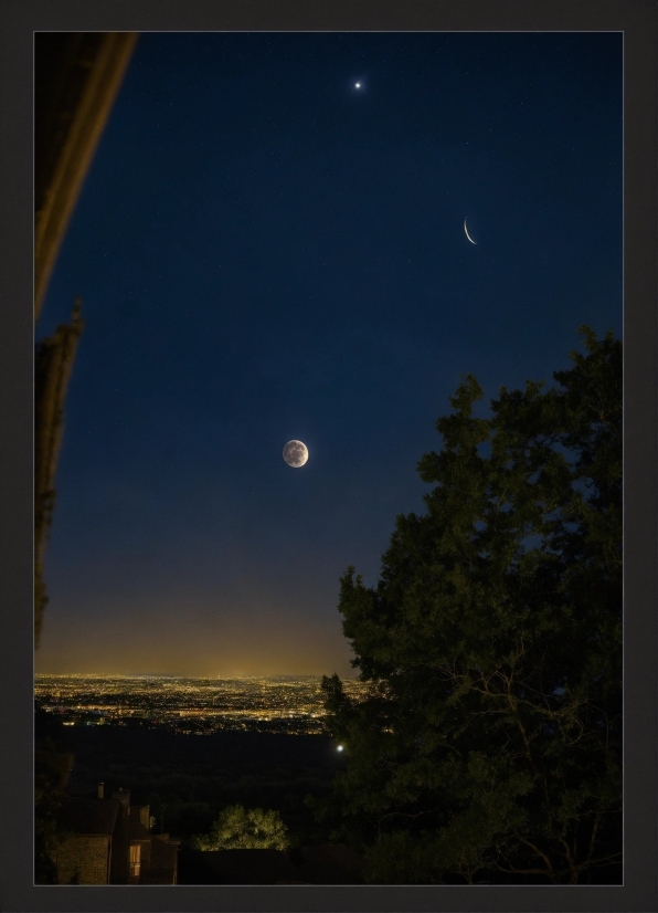 Stock Up Photos, Sky, Atmosphere, Moon, Window, Atmospheric Phenomenon